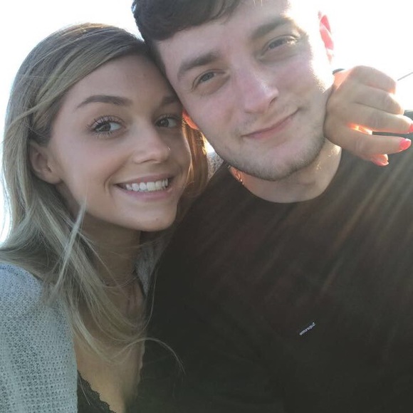 Meet your Posher, Faith - Picture 1 of 1